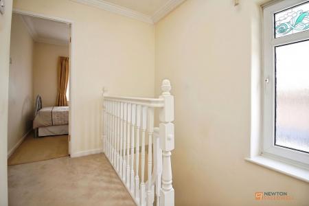 3 bedroom Semi-detached house for sale in Denegate Avenue, Birstall, LE4