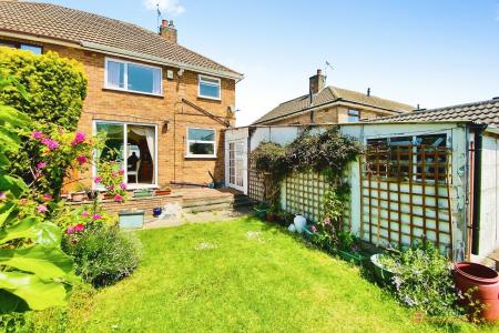 3 bedroom Semi-detached house for sale in Denegate Avenue, Birstall, LE4