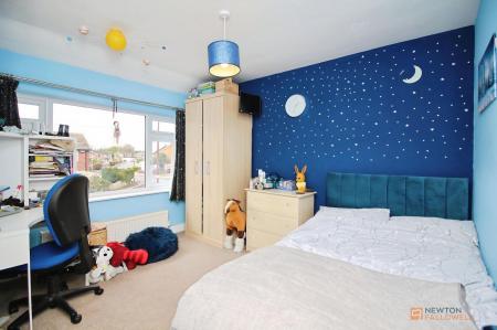 3 bedroom Semi-detached house for sale in St. Johns Avenue, Syston, LE7