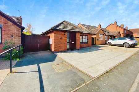 2 bedroom Detached bungalow for sale in Lime Drive, Syston, LE7