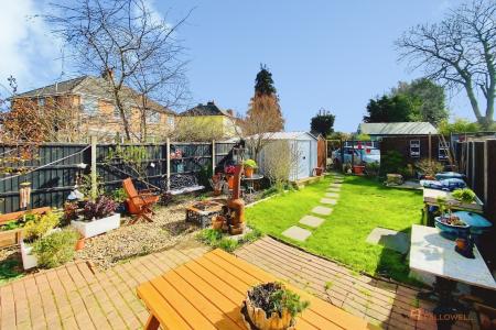 3 bedroom Semi-detached house for sale in Melton Road, Syston, LE7