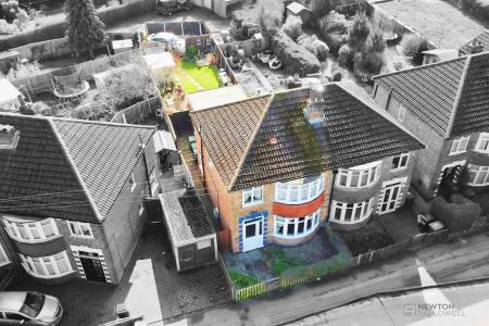 3 bedroom Semi-detached house for sale in Melton Road, Syston, LE7
