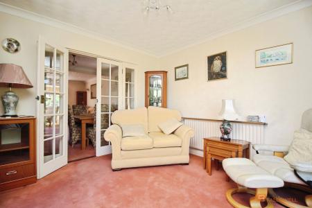 4 bedroom Detached house for sale in Wreake Drive, Rearsby, LE7