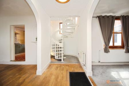 3 bedroom End of terrace house for sale in High Street, Syston, LE7