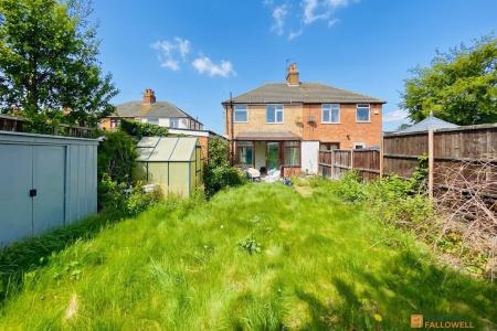 3 bedroom Semi-detached house for sale in Melton Road, Syston, LE7