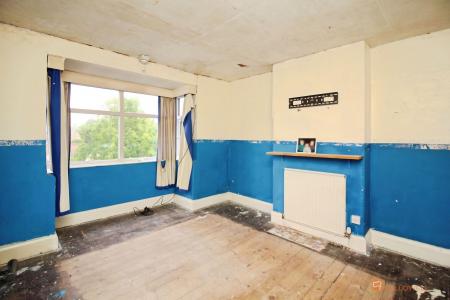 3 bedroom Semi-detached house for sale in Melton Road, Syston, LE7