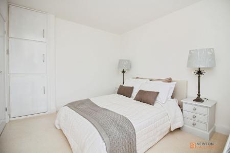 2 bedroom Detached bungalow for sale in Weavers Wynd, East Goscote, LE7