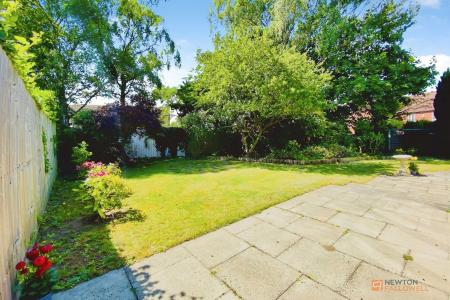 2 bedroom Detached bungalow for sale in Primrose Way, Queniborough, LE7