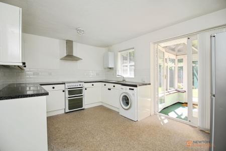 2 bedroom Detached bungalow for sale in Primrose Way, Queniborough, LE7