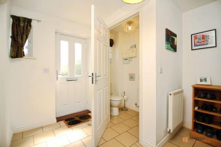4 bedroom Detached house for sale in Clover Way, Syston, LE7