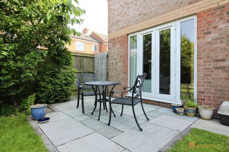 4 bedroom Detached house for sale in Clover Way, Syston, LE7