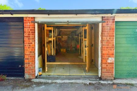 0 bedroom Garages for sale in Wolsey Way, Syston, LE7