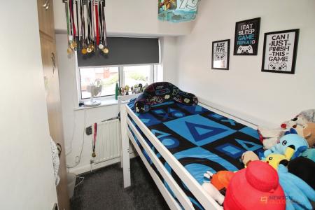 3 bedroom Semi-detached house for sale in Dovedale Road, Thurmaston, LE4