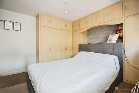 3 bedroom Semi-detached house for sale in Dovedale Road, Thurmaston, LE4
