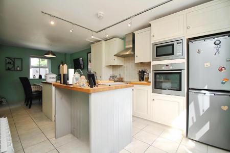 2 bedroom End of terrace house for sale in Edith Murphy Close, Birstall, LE4