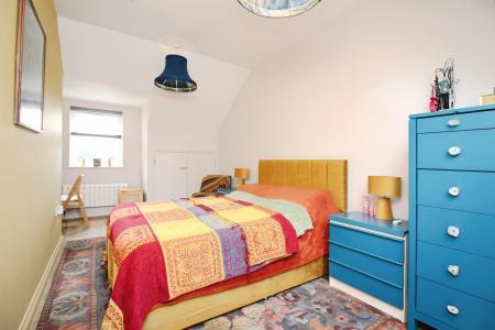 2 bedroom End of terrace house for sale in Edith Murphy Close, Birstall, LE4