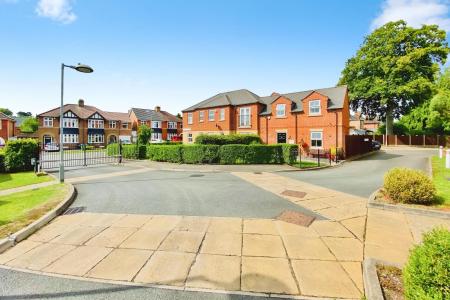 2 bedroom End of terrace house for sale in Edith Murphy Close, Birstall, LE4