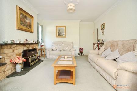 3 bedroom Detached bungalow for sale in Highway Road, Thurmaston, LE4