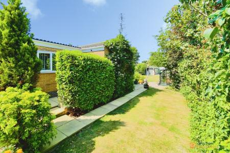 3 bedroom Detached bungalow for sale in Highway Road, Thurmaston, LE4
