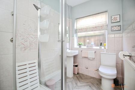 3 bedroom Detached bungalow for sale in Highway Road, Thurmaston, LE4