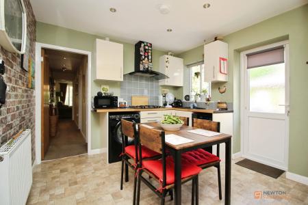 3 bedroom Detached bungalow for sale in Highway Road, Thurmaston, LE4