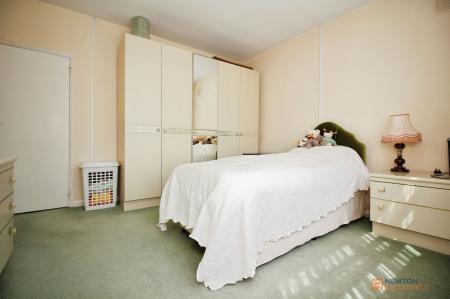 3 bedroom Detached bungalow for sale in Highway Road, Thurmaston, LE4