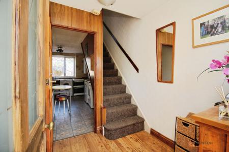 5 bedroom Semi-detached house for sale in Dovedale Road, Thurmaston, LE4