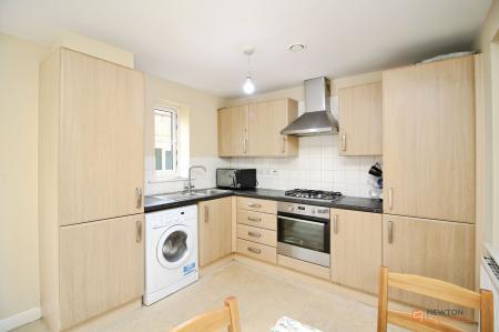 2 bedroom Terraced House for sale in Preston Close, Syston, LE7