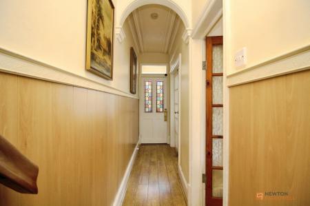 3 bedroom Terraced House for sale in The Green, Syston, LE7