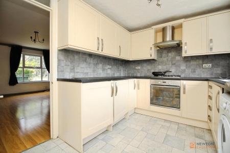 2 bedroom Terraced House for sale in Hardwick Crescent, Syston, LE7