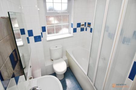 2 bedroom Terraced House for sale in Hardwick Crescent, Syston, LE7