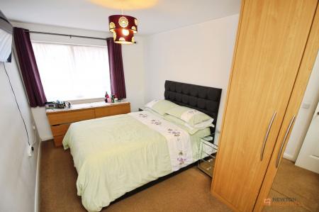 3 bedroom Semi-detached house for sale in Adventurer Way, Thurmaston, LE4