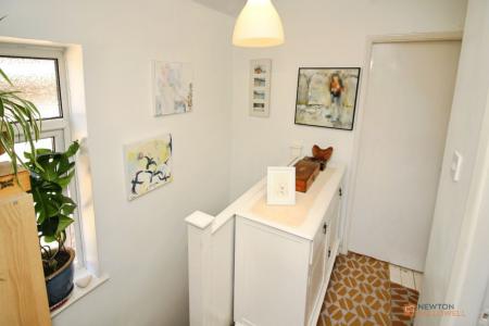 3 bedroom Semi-detached house for sale in Queensgate Drive, Birstall, LE4