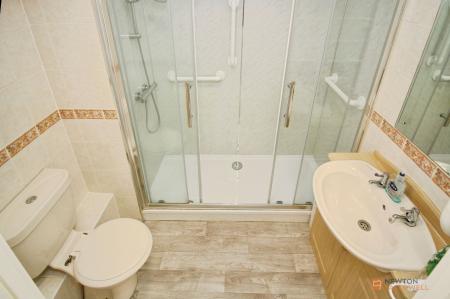 1 bedroom Flat for sale in Forge Court, Syston, LE7