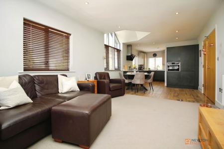 2 bedroom House for sale in Dudley Whenham Close, Syston, LE7