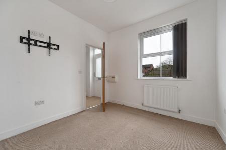 2 bedroom Terraced House for sale in Nelson Street, Syston, LE7