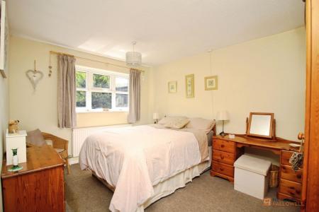 2 bedroom Detached bungalow for sale in Primrose Way, Queniborough, LE7