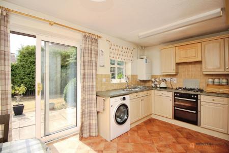 2 bedroom Detached bungalow for sale in Primrose Way, Queniborough, LE7