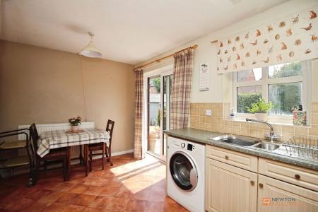 2 bedroom Detached bungalow for sale in Primrose Way, Queniborough, LE7