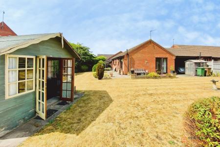 2 bedroom Detached bungalow for sale in Primrose Way, Queniborough, LE7