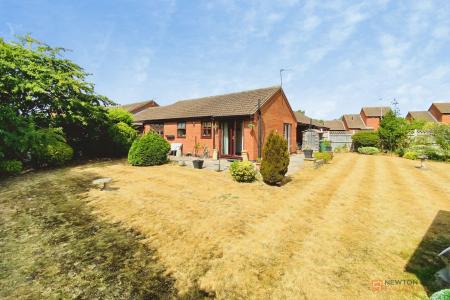 2 bedroom Detached bungalow for sale in Primrose Way, Queniborough, LE7