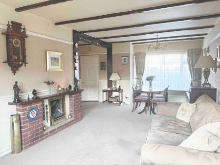 3 bedroom Detached house for sale in Fletchers Way, East Goscote, LE7