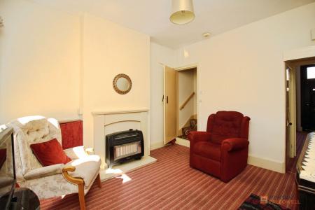 2 bedroom Terraced House for sale in Wellington Street, Syston, LE7