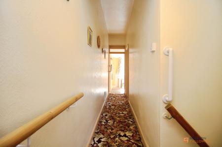 2 bedroom Terraced House for sale in Wellington Street, Syston, LE7