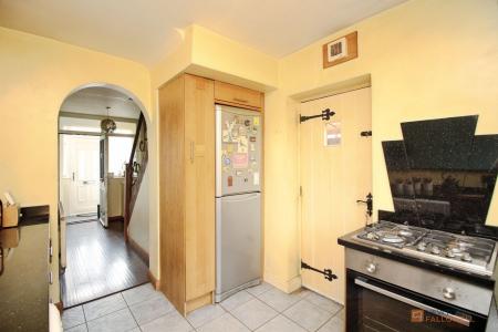 3 bedroom Semi-detached house for sale in The Ringway, Queniborough, LE7