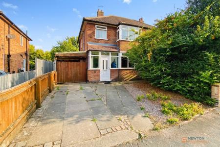 3 bedroom Semi-detached house for sale in The Ringway, Queniborough, LE7