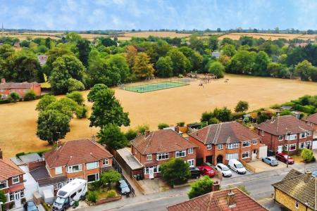 3 bedroom Semi-detached house for sale in The Ringway, Queniborough, LE7