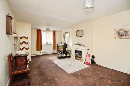 3 bedroom Terraced House for sale in Keyham Lane West, Netherhall, Leicester, LE5