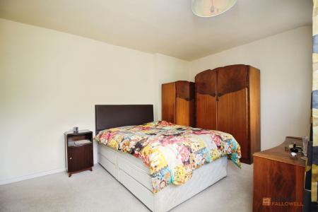 3 bedroom Terraced House for sale in Keyham Lane West, Netherhall, Leicester, LE5