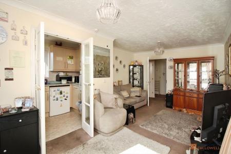 1 bedroom Flat for sale in Forge Court, Syston, LE7